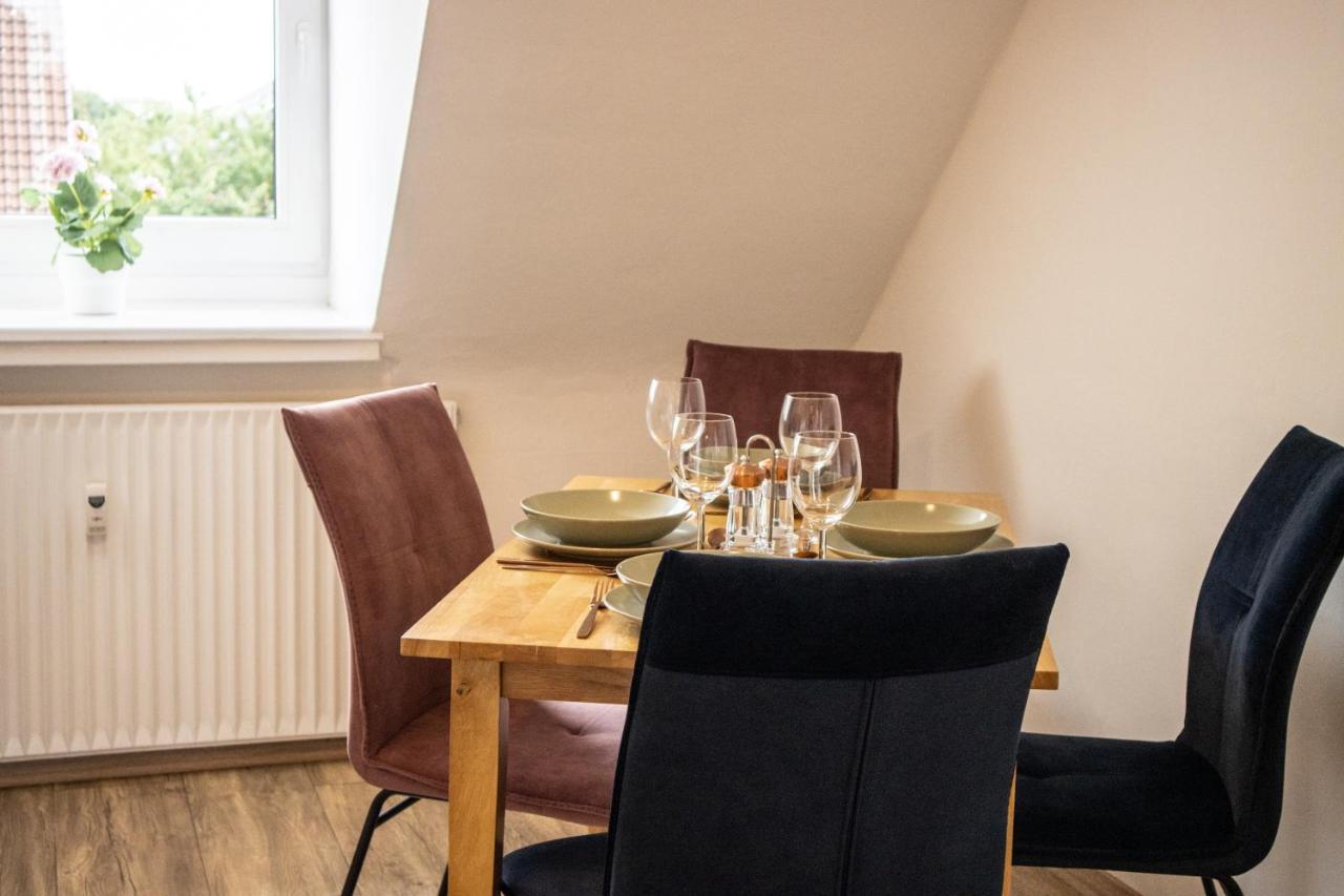 Wohnung Fuer 4 Gaeste In Laatzen Messe- Und Citynah Hannover Bagian luar foto
