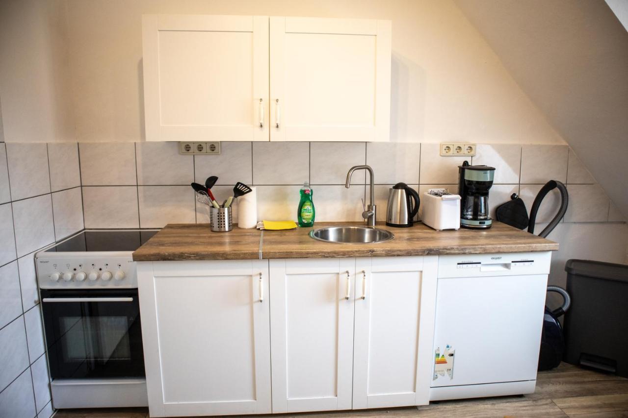 Wohnung Fuer 4 Gaeste In Laatzen Messe- Und Citynah Hannover Bagian luar foto